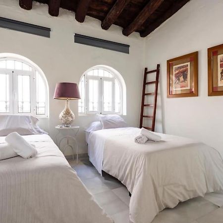 Nueva Casa Boutique En El Centro De Sevilla Buitenkant foto